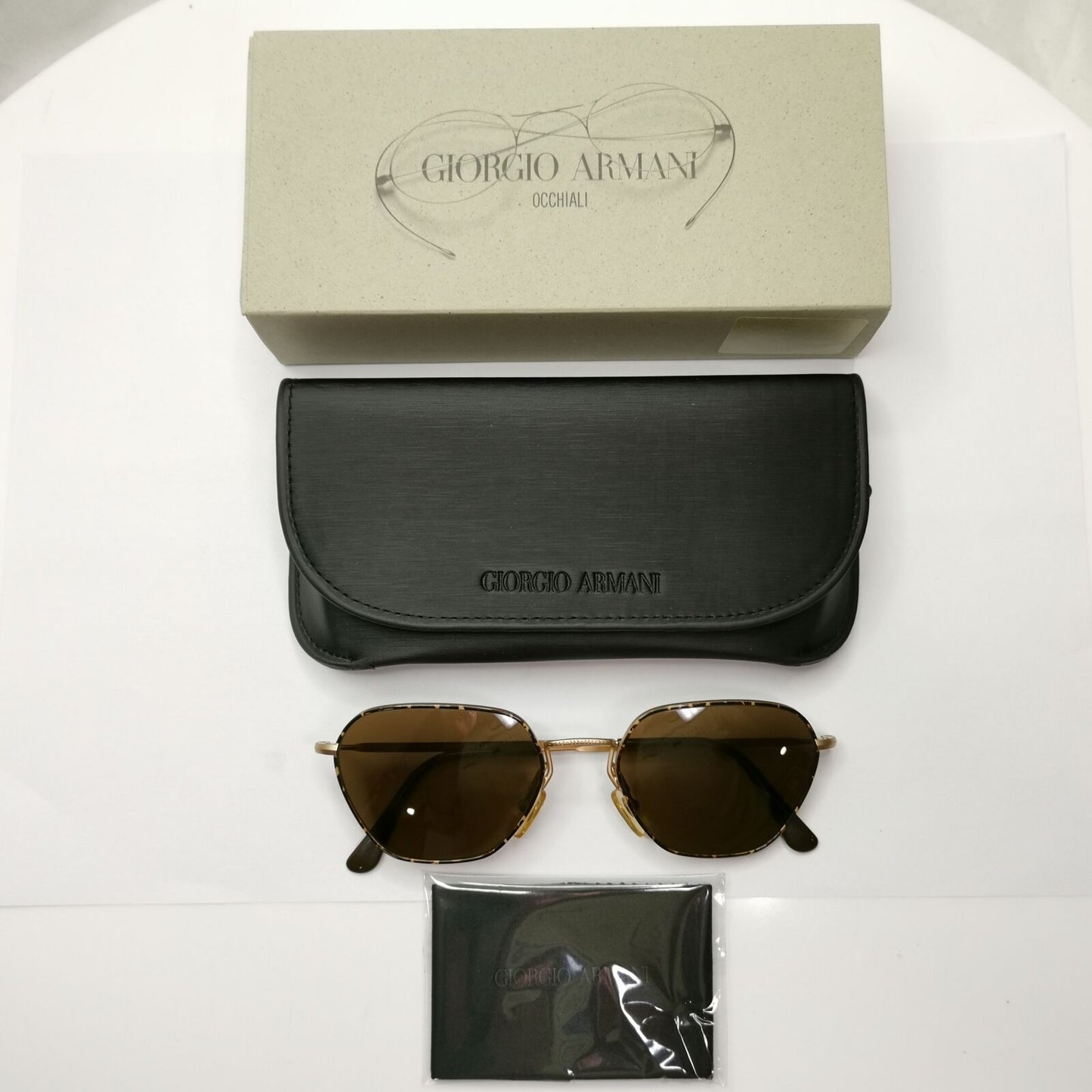 Authentic Giorgio Armani 1997 Vintage Sunglasses Metal Brown Mens Womens 619 746