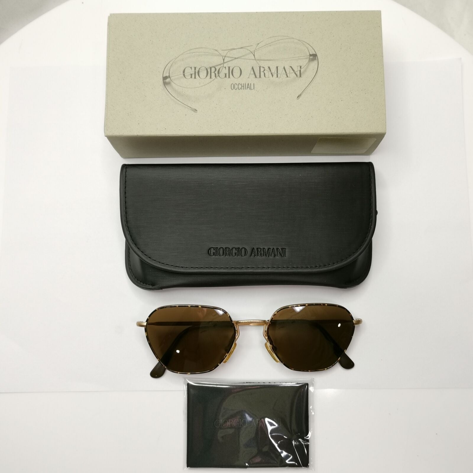 Authentic Giorgio Armani 1997 Vintage Sunglasses Metal Brown Mens Womens 619 746