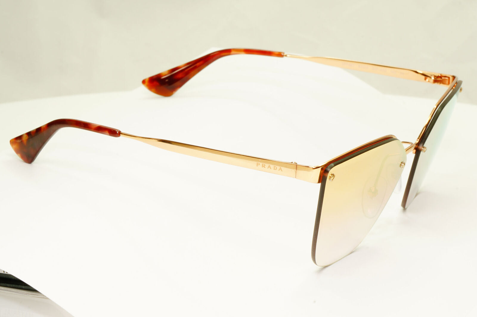 Prada Gold Cinema Mirror Sunglasses Gradient Pink Catwalk PR68TS SPR 68T SVF-AD2