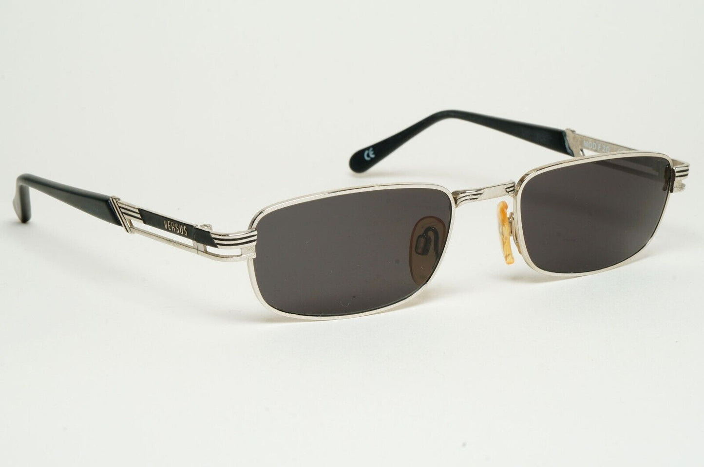 Versus Sunglasses 1996 by Gianni Versace Vintage Silver Black MOD F20 COL 47M