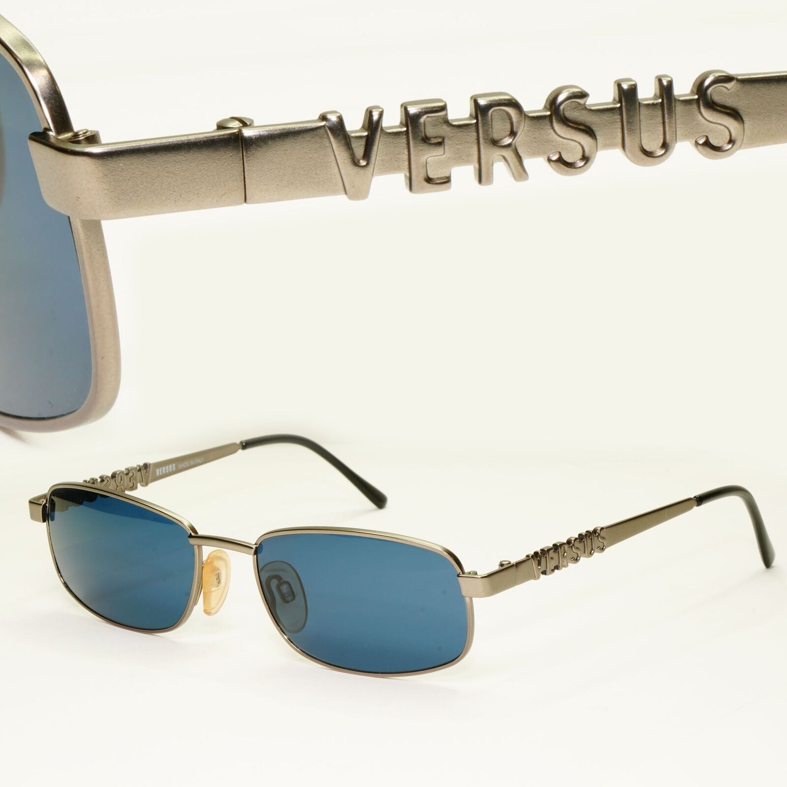 Versus 1995 Vintage Grey Blue Metal Sunglasses Gianni Versace MOD R27 COL 948