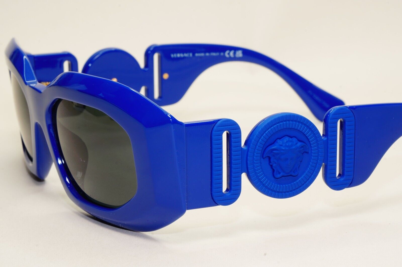 Versace Sunglasses Blue Biggie Medusa Oversized Unisex MOD VE 4425U 5368/87