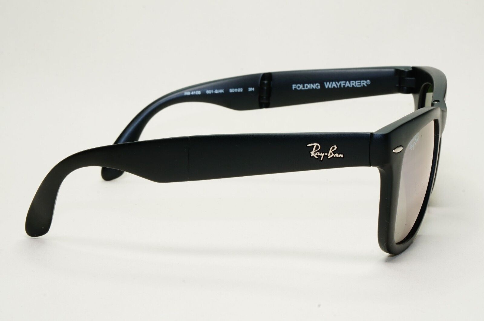 Ray-Ban Sunglasses Folding Wayfarer Black Matte Lilac Mirror RB 4105 601-S/4K