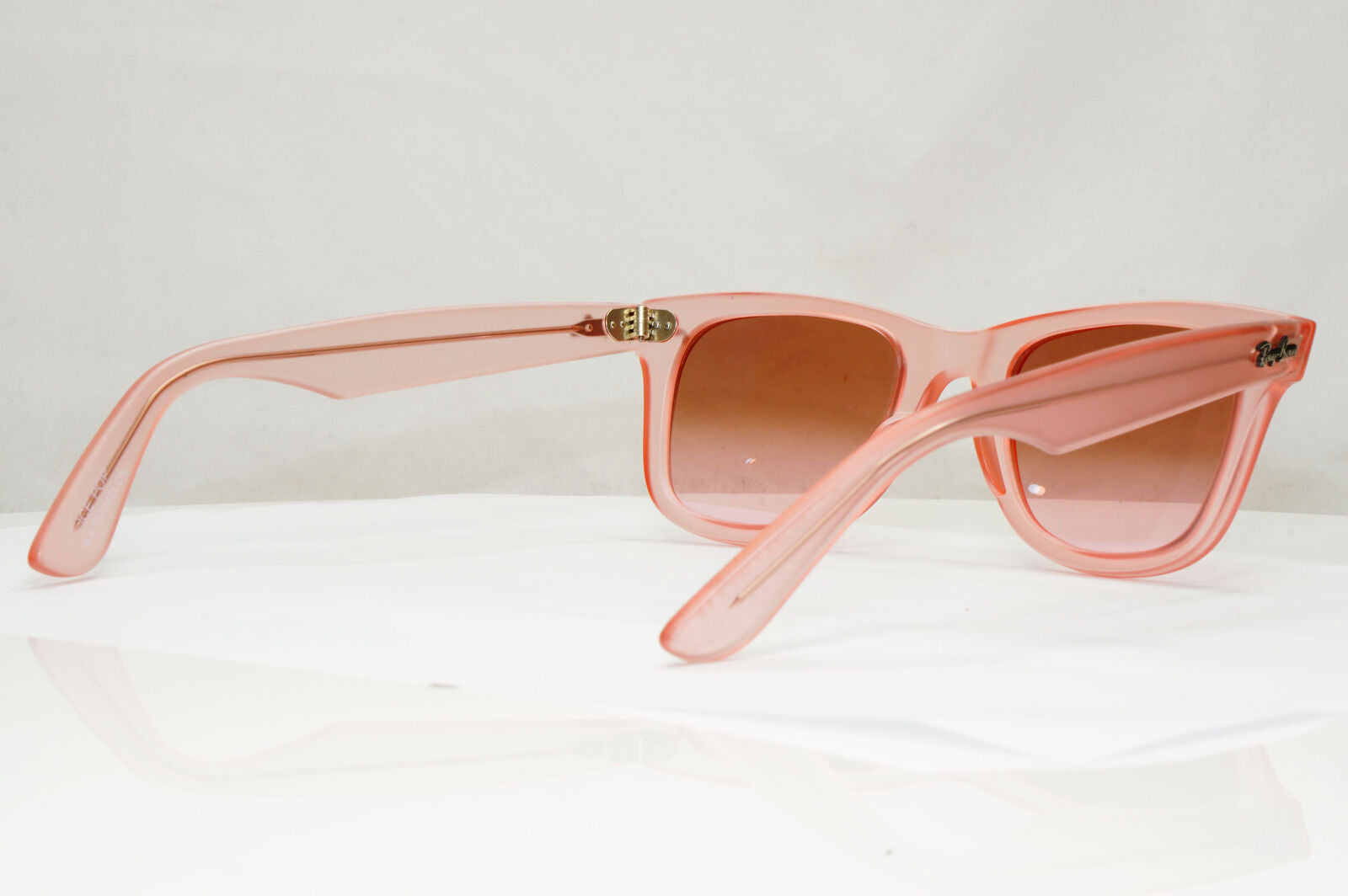 Ray-Ban Sunglasses Wayfarer Ice Pop Watermelon Pink Brown RB 2140 6057/X3 50mm