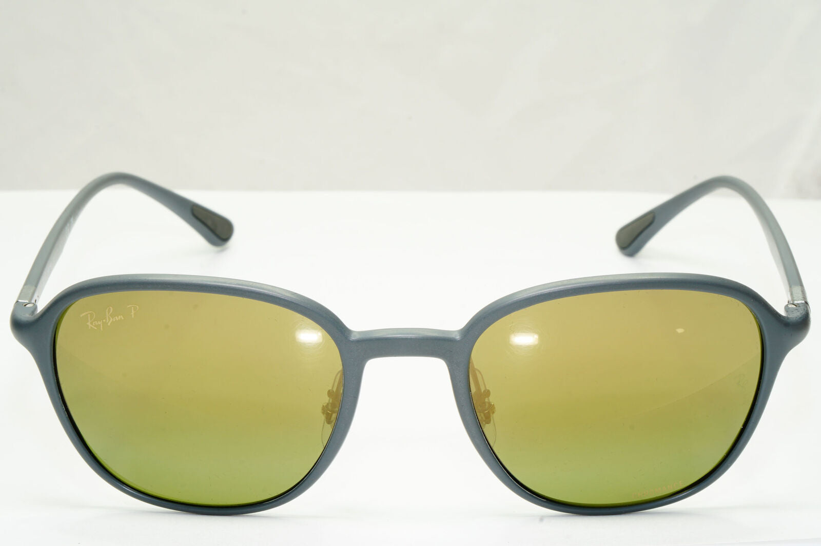 Ray-Ban Chromance Sunglasses Grey Gold Mirror Polarized RB 4341-CH 6017/6O
