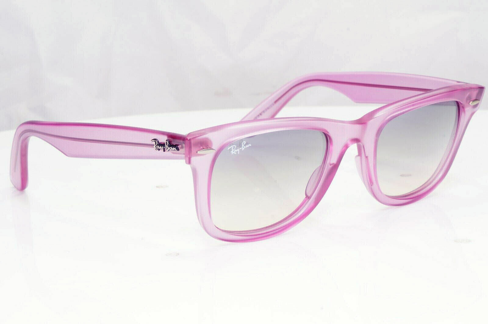 Ray-Ban Sunglasses Wayfarer Special Ice Pop Strawberry Lilac RB 2140 6056/32