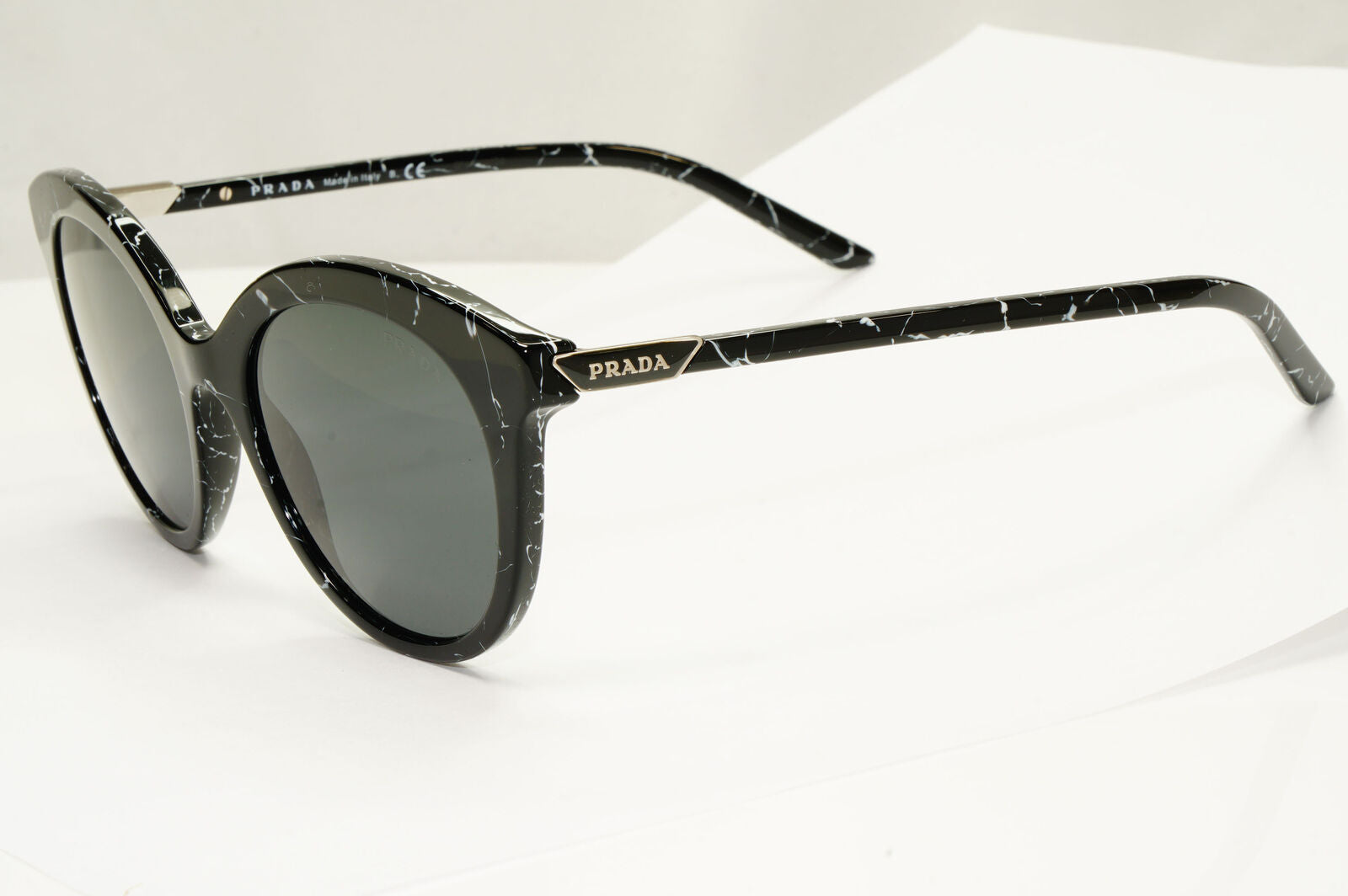 Prada Black Marble Sunglasses Lightning Womens Fashion PR02YS SPR 02Y 03Y-5S0