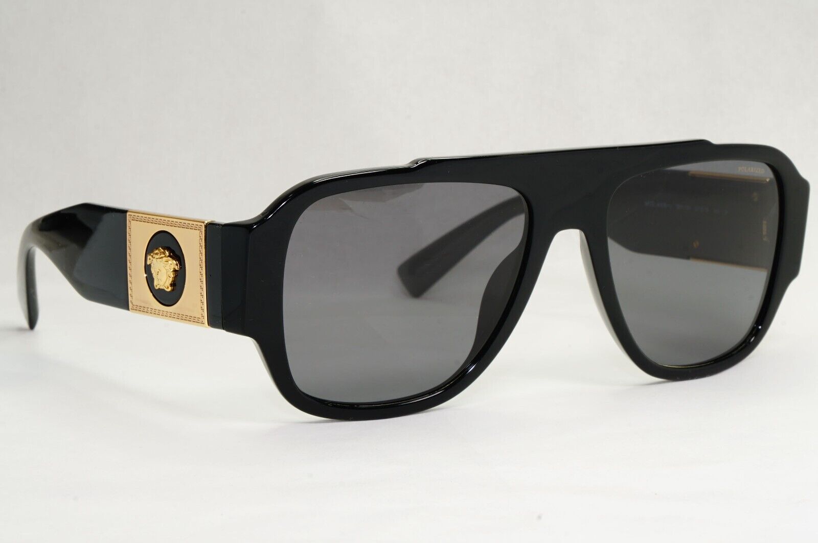 Versace Sunglasses Polarized Black Gold Medusa Square Biggie MOD VE 4436U GB1/81