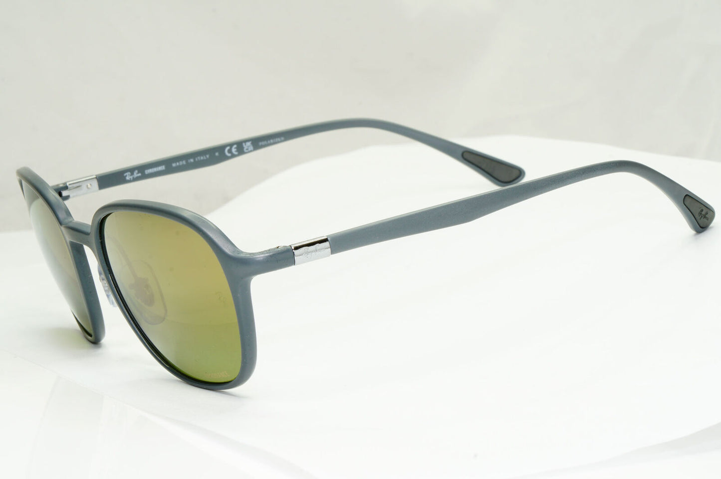 Ray-Ban Chromance Sunglasses Grey Gold Mirror Polarized RB 4341-CH 6017/6O