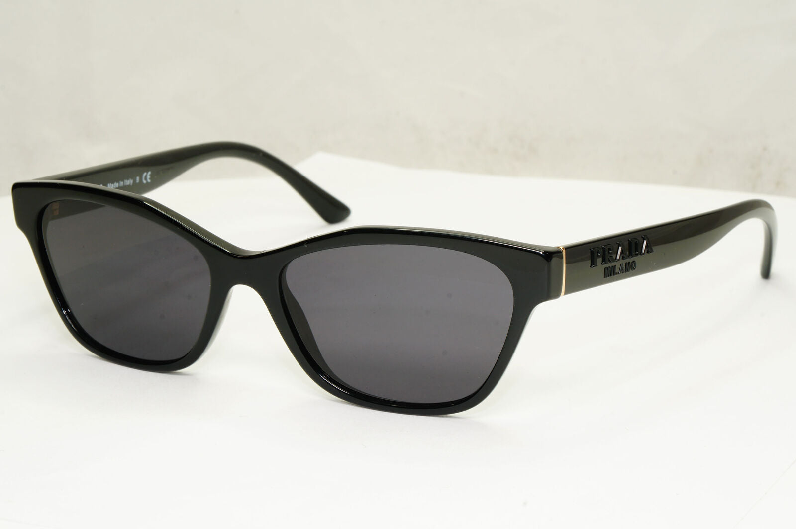 Prada Sunglasses Black Glossy Fashion Designer PR03WV VPR 03W 1AB-1O1 180323