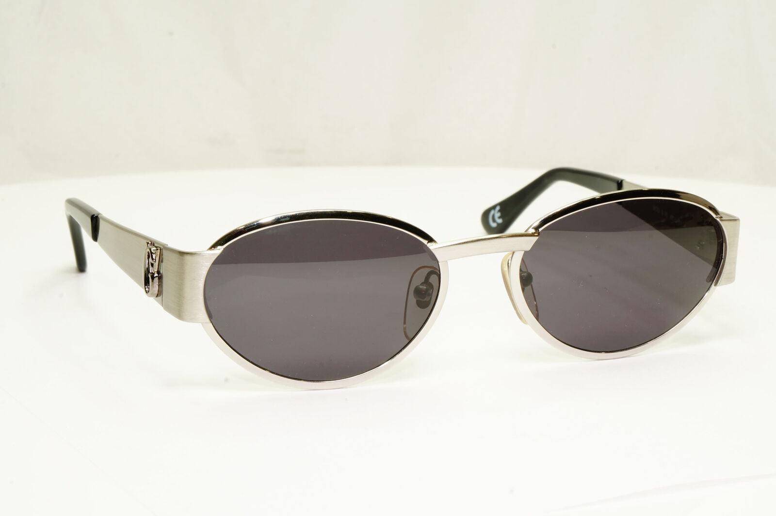 Gianni Versace 1996 Vintage Mens Metal Silver Sunglasses GV MOD S76 COL 26M