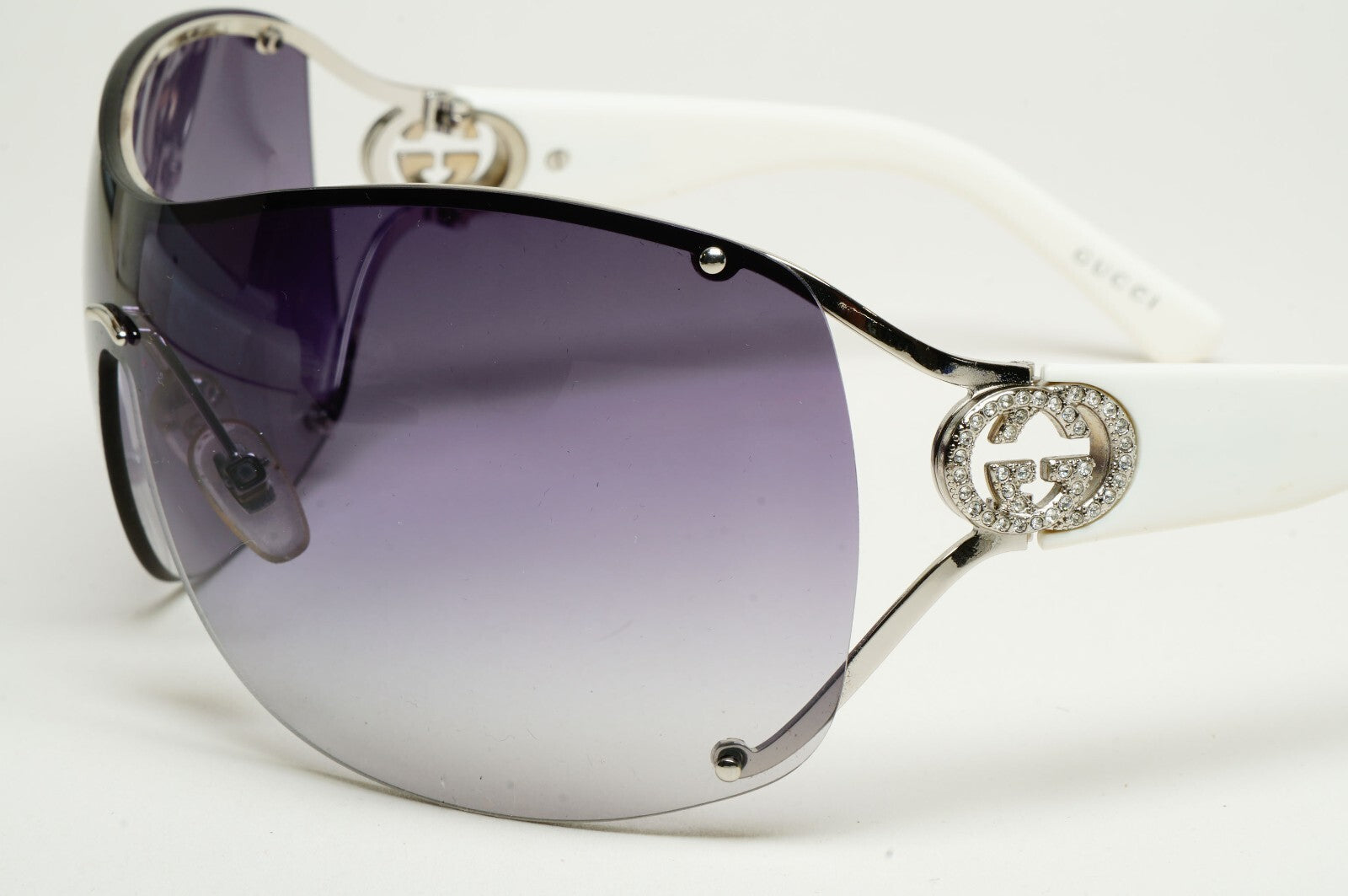 Gucci Sunglasses 2006 Vintage Shield Wrap Grey White GG 2808/S 010KJ 070325