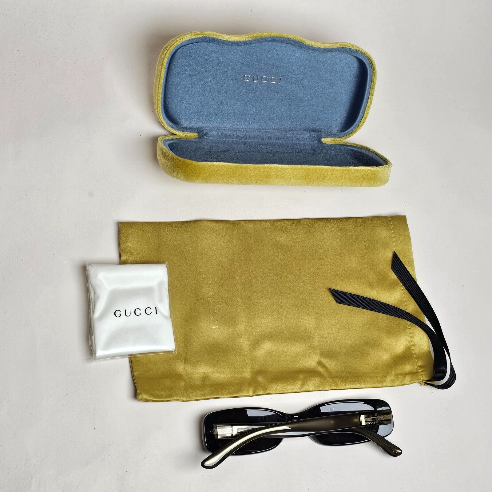 Gucci Sunglasses 1998 Vintage Green Black Rectangle Small GG 2443/S 4YB 050225