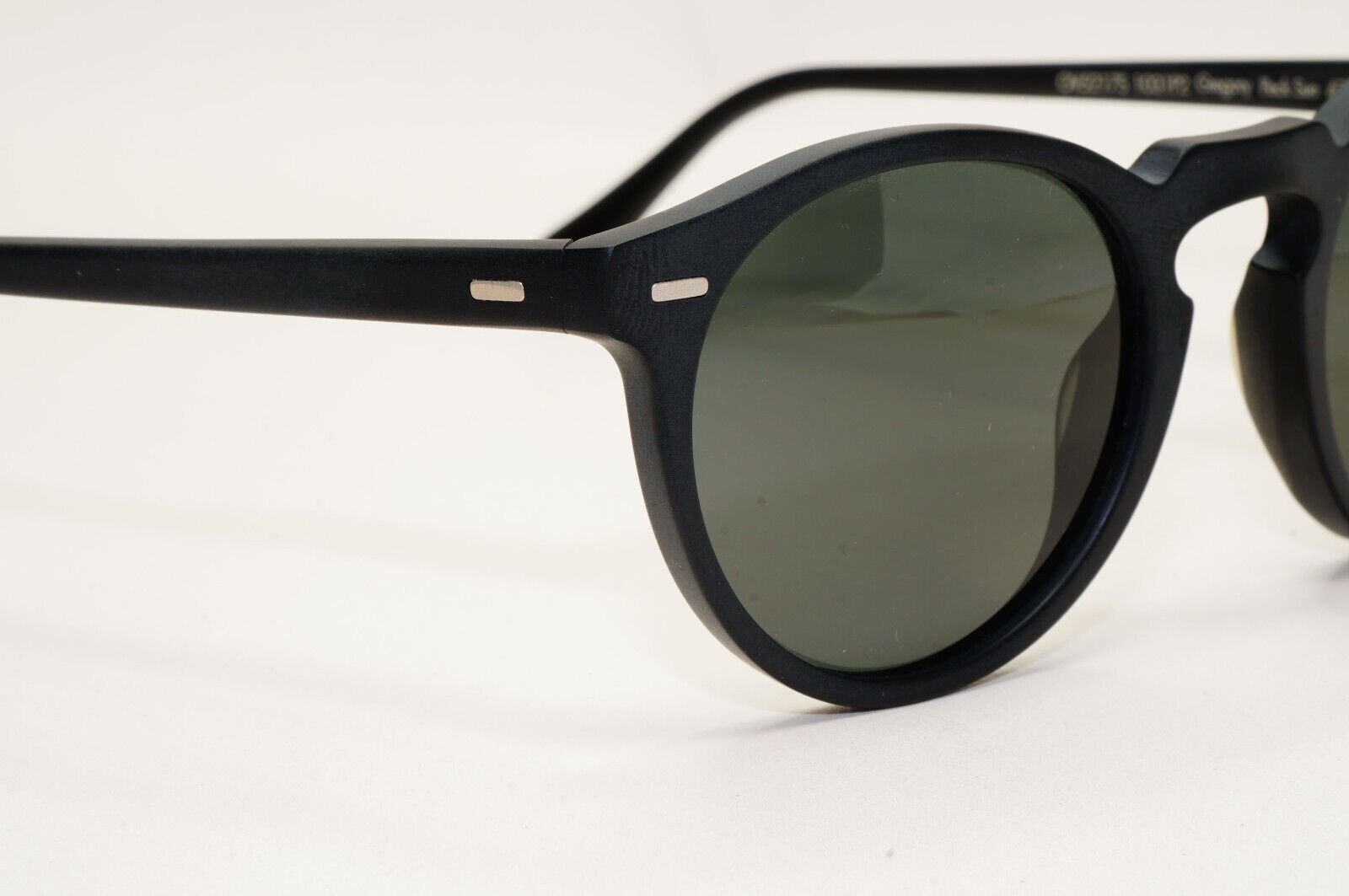 Oliver Peoples Sunglasses 2014 Gregory Peck Black Polarised OV 5217S 1031P2 47mm