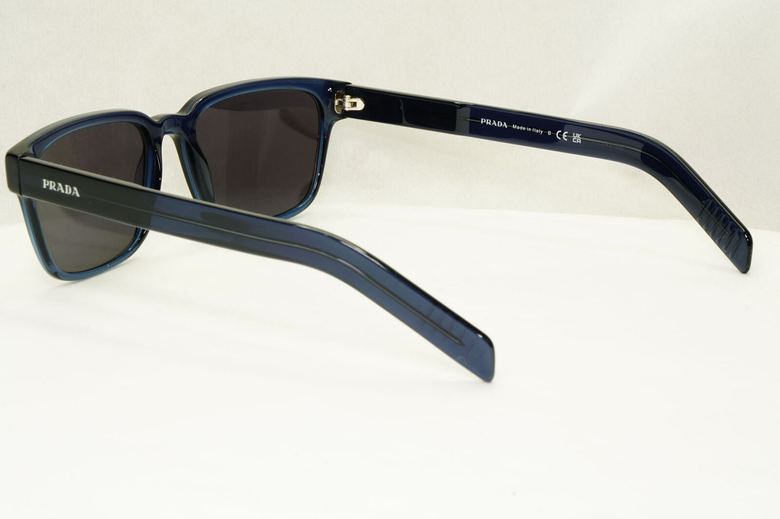 Prada Sunglasses Dark Blue Transparent Black Square PR15WV VPR 15W 08Q-1O1 53mm