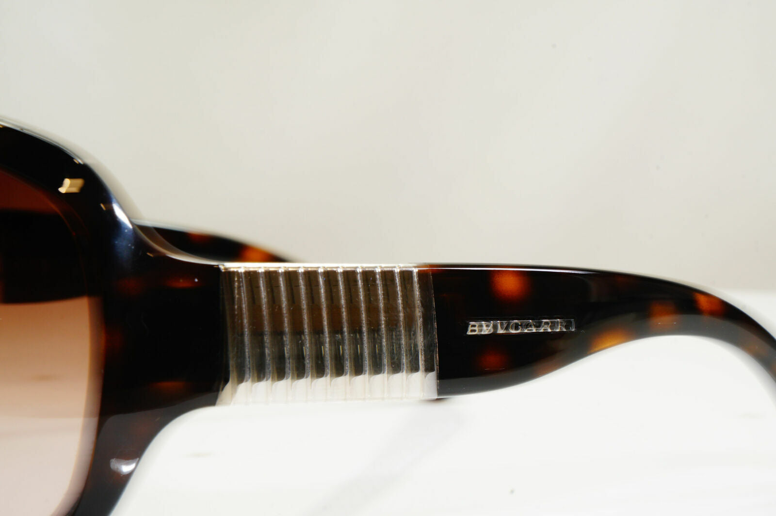 Authentic BVLGARI Boxed Vintage Sunglasses Brown Square HAVANA 8039 977/13 26624