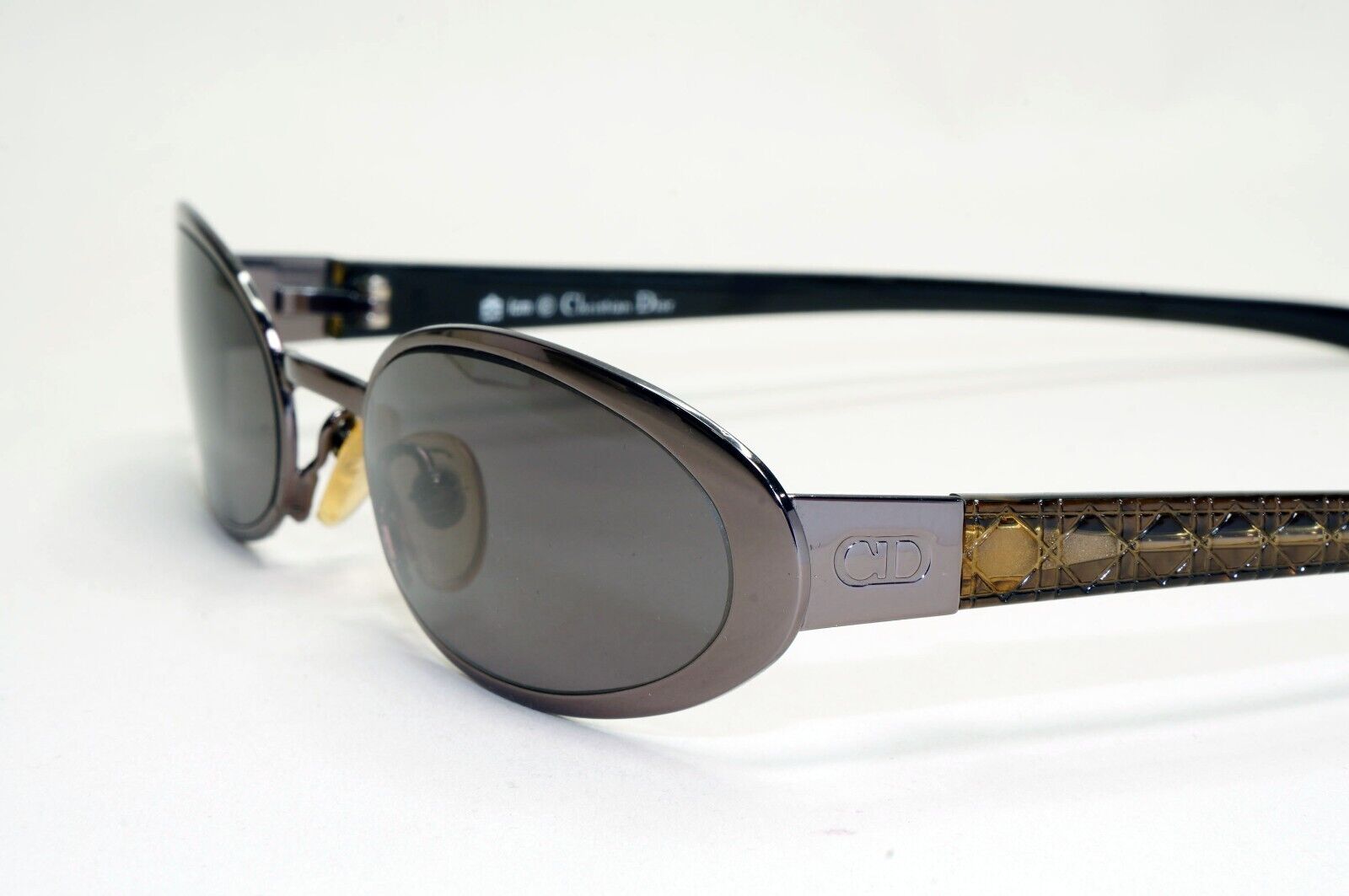 Dior Sunglasses 2002 Vintage Oval Grey Olive Gunmetal Casting 20Z Small 141024