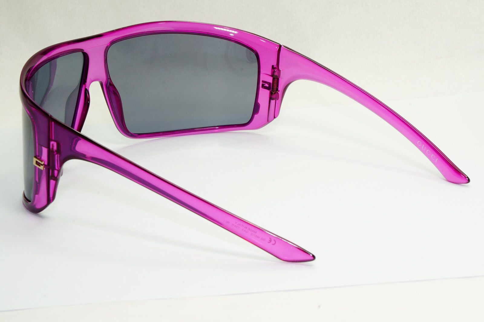 Gucci Sunglasses 2000 Vintage Polarized Violet Wrap Unisex GG 1497/S QA3 130224