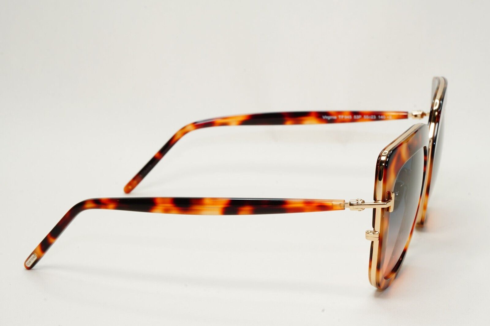 Tom Ford Sunglasses Virginia Brown Gold Havana Grey Gradient FT0945 TF 945 53P