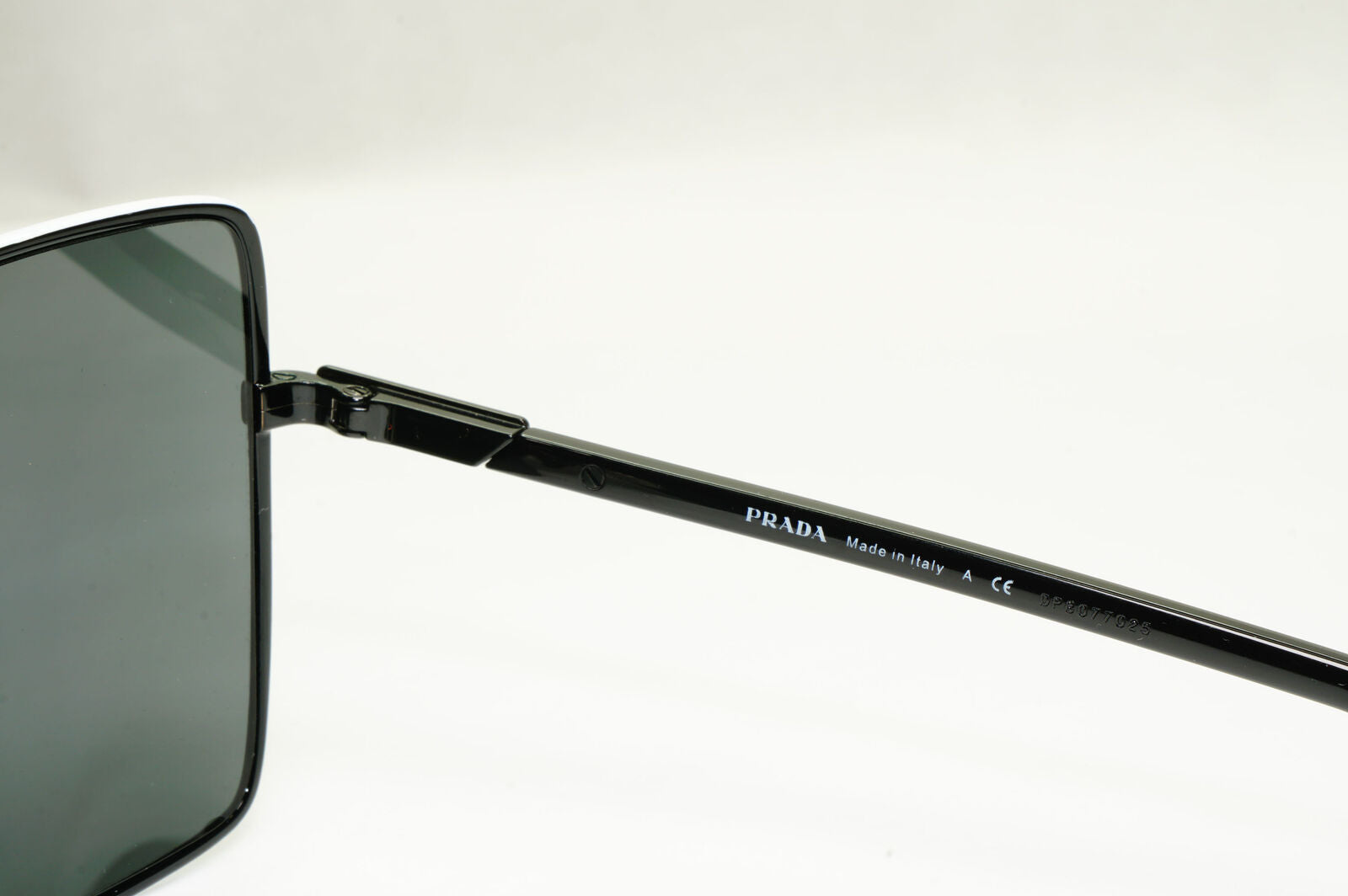 Prada Sunglasses Oversized Black Butterfly Square PR50YS SPR 50Y 1AB-5S0