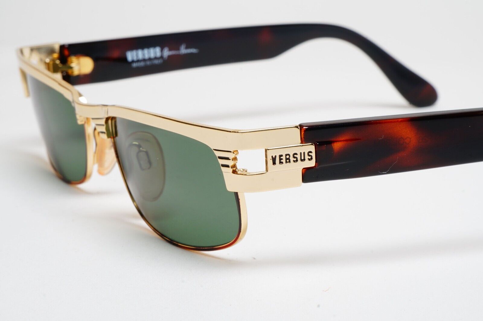 Versus Sunglasses 1996 by Gianni Versace Vintage Gold Green MOD F26 COL 36M