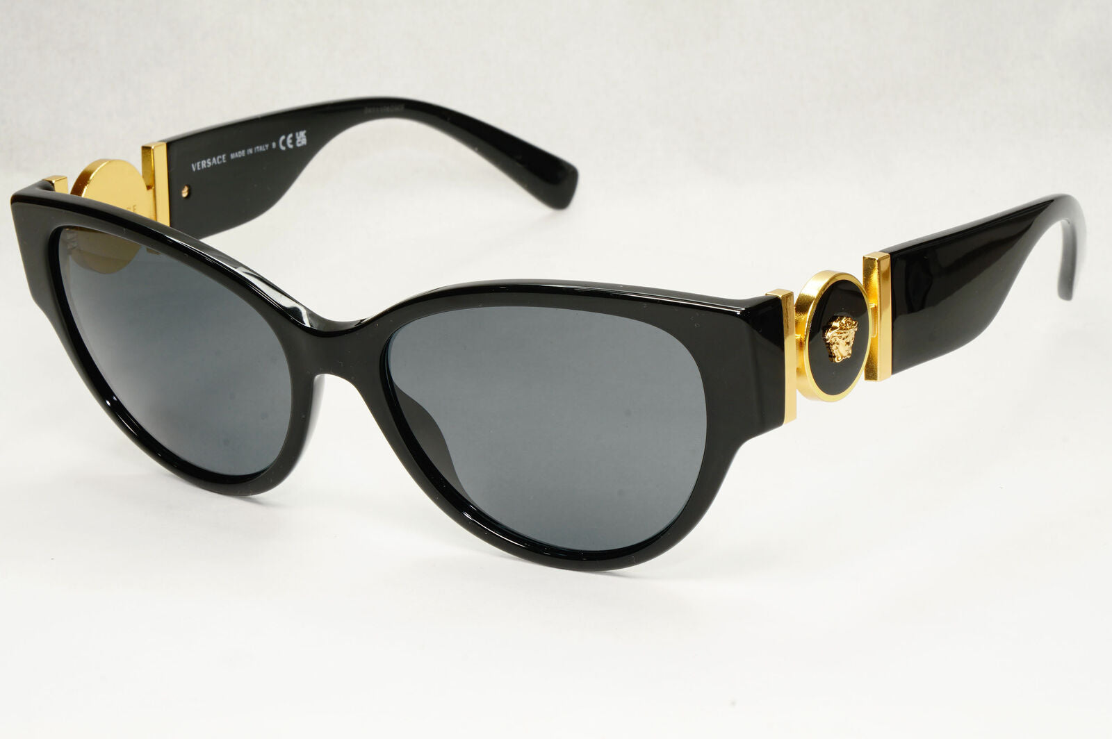 Versace Sunglasses Black Gold Medusa Full Rim Cat Eye Womens MOD VE 4368 GB1/87
