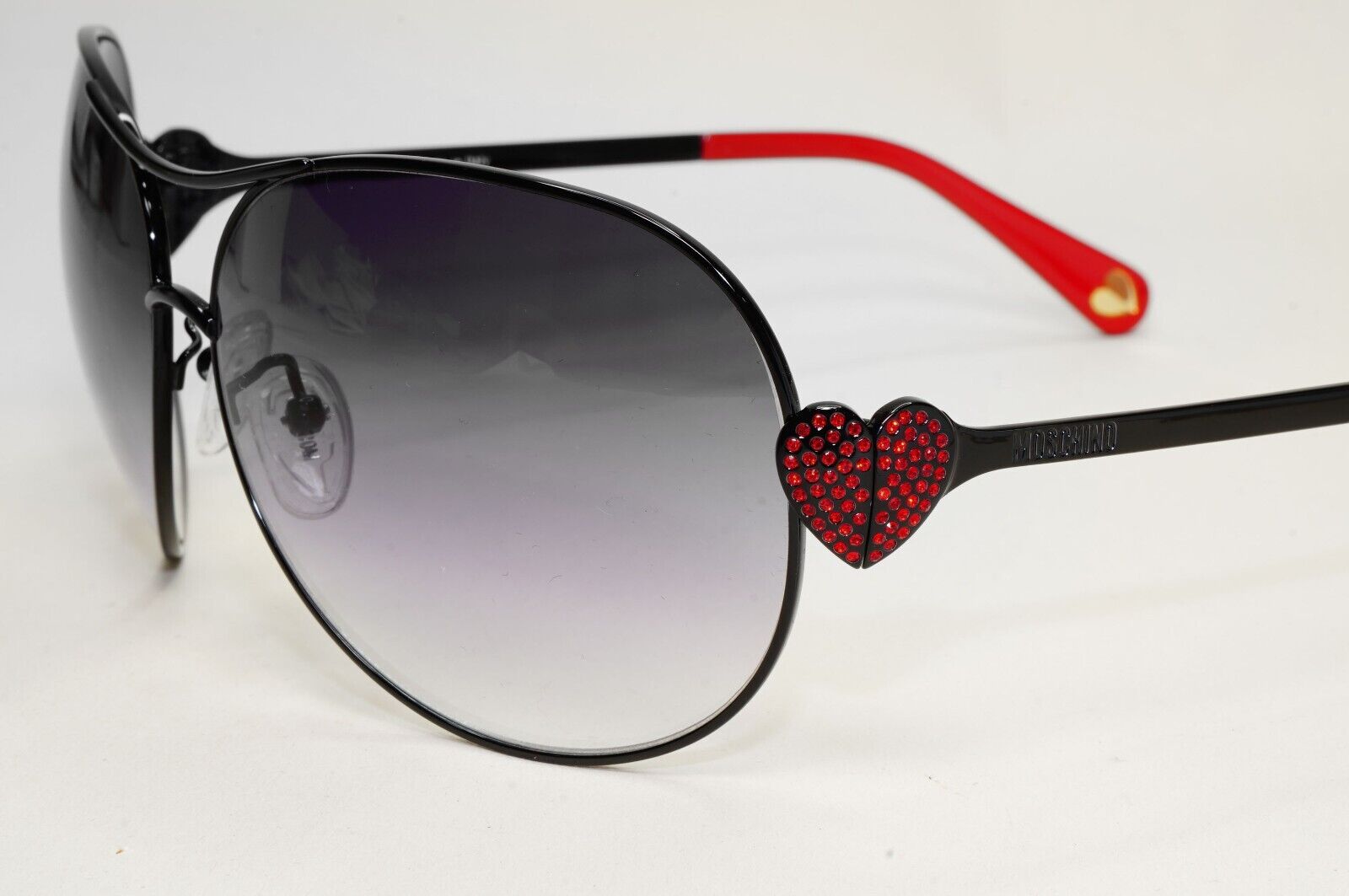 Moschino Sunglasses 2005 Vintage Black Grey Pilot Red Heart MO578 01 101124
