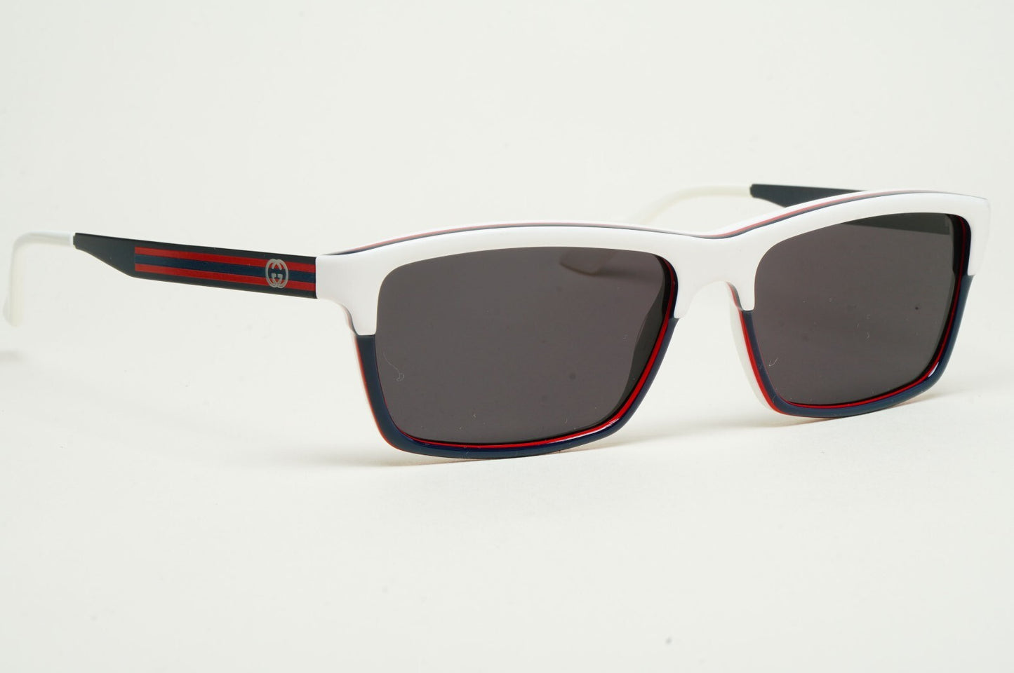Gucci Sunglasses 2010 Vintage Unisex Small White Blue Black GG 3517 WWB 53mm