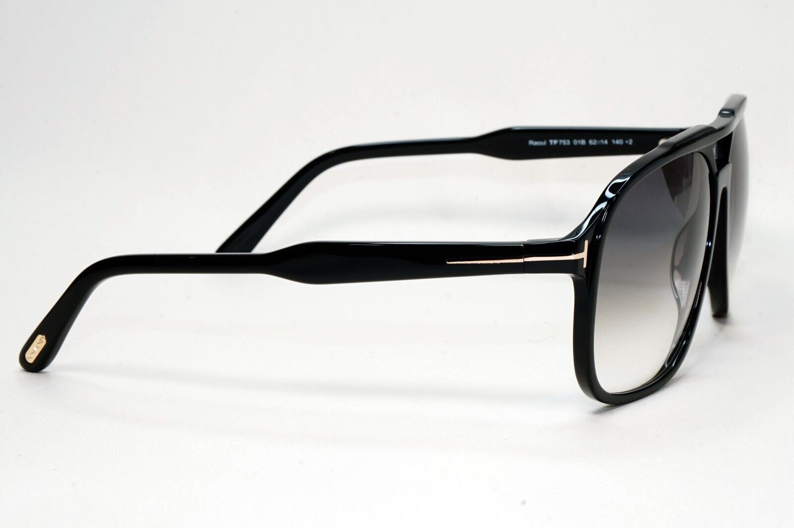 Tom Ford Sunglasses Raoul Black Glossy Pilot Gradient Grey TF 753 FT0753 01B