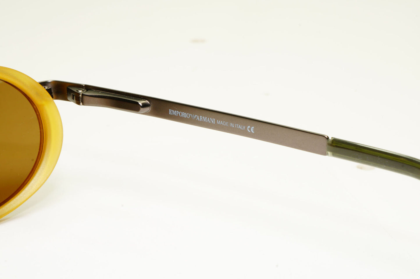 Emporio Armani 1997 Vintage Sunglasses Mens Womens Metal Honey Oval 085-S 1107