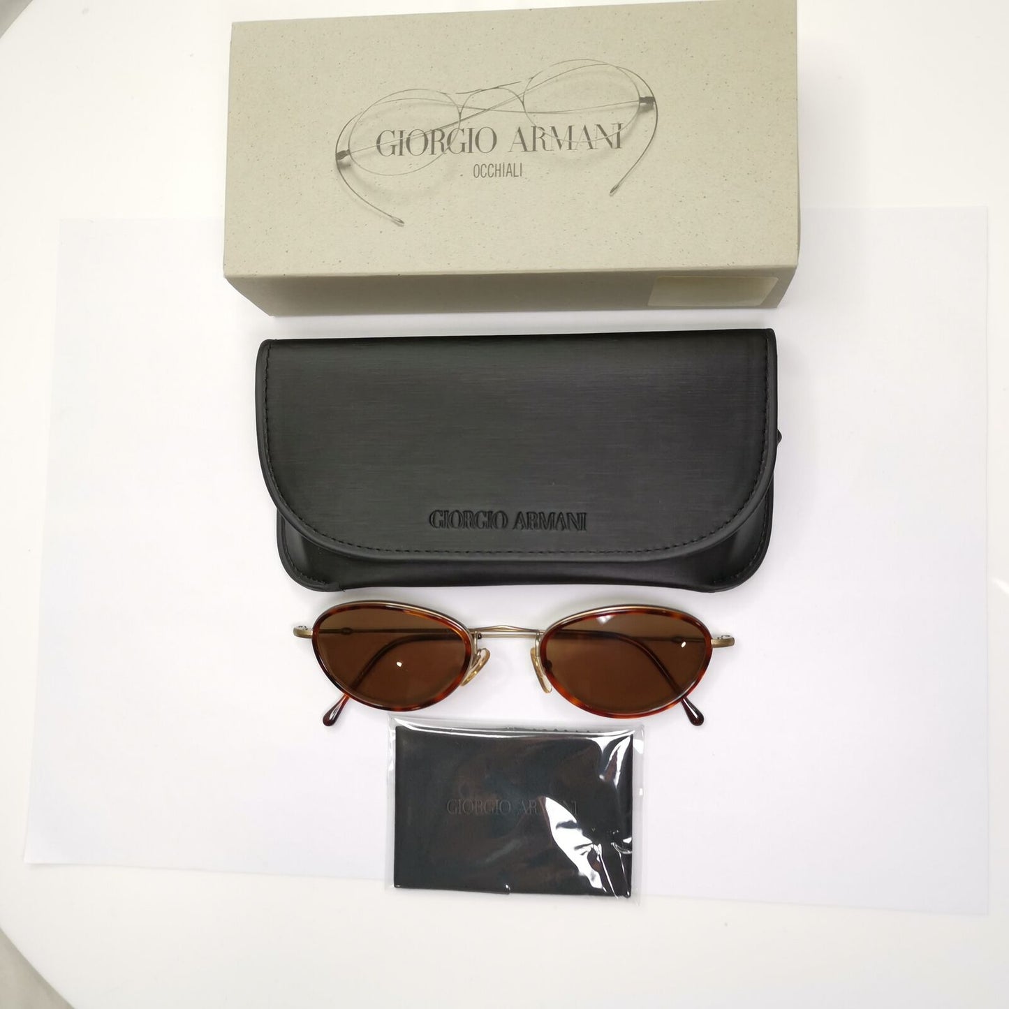 Authentic Giorgio Armani 1997 Vintage Sunglasses Rectangle Mens Womens 248 1043