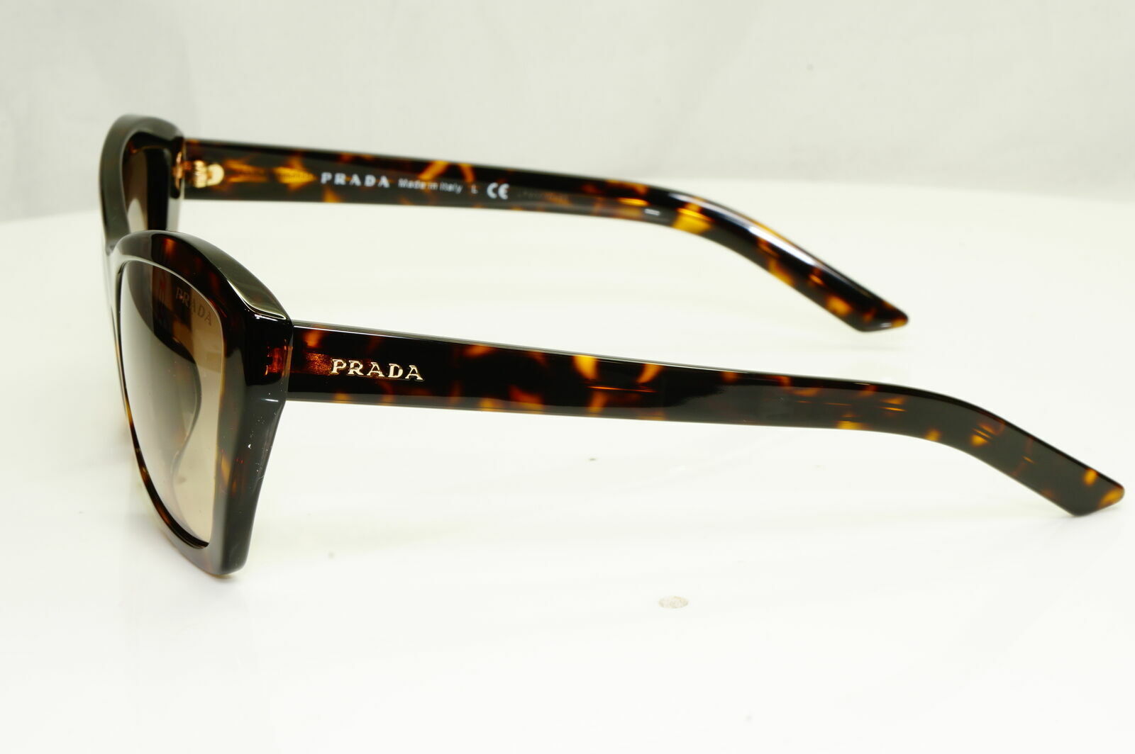 Prada Brown Tortoise Sunglasses Square Womens Gradient Havana SPR 07X F 2AU-3D0