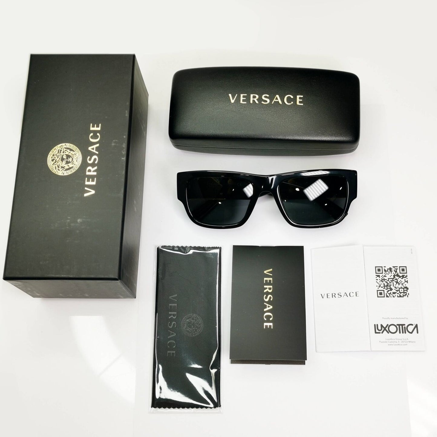 Versace Sunglasses Black Medusa Gold Square Biggie MOD VE 4406 GB1/87