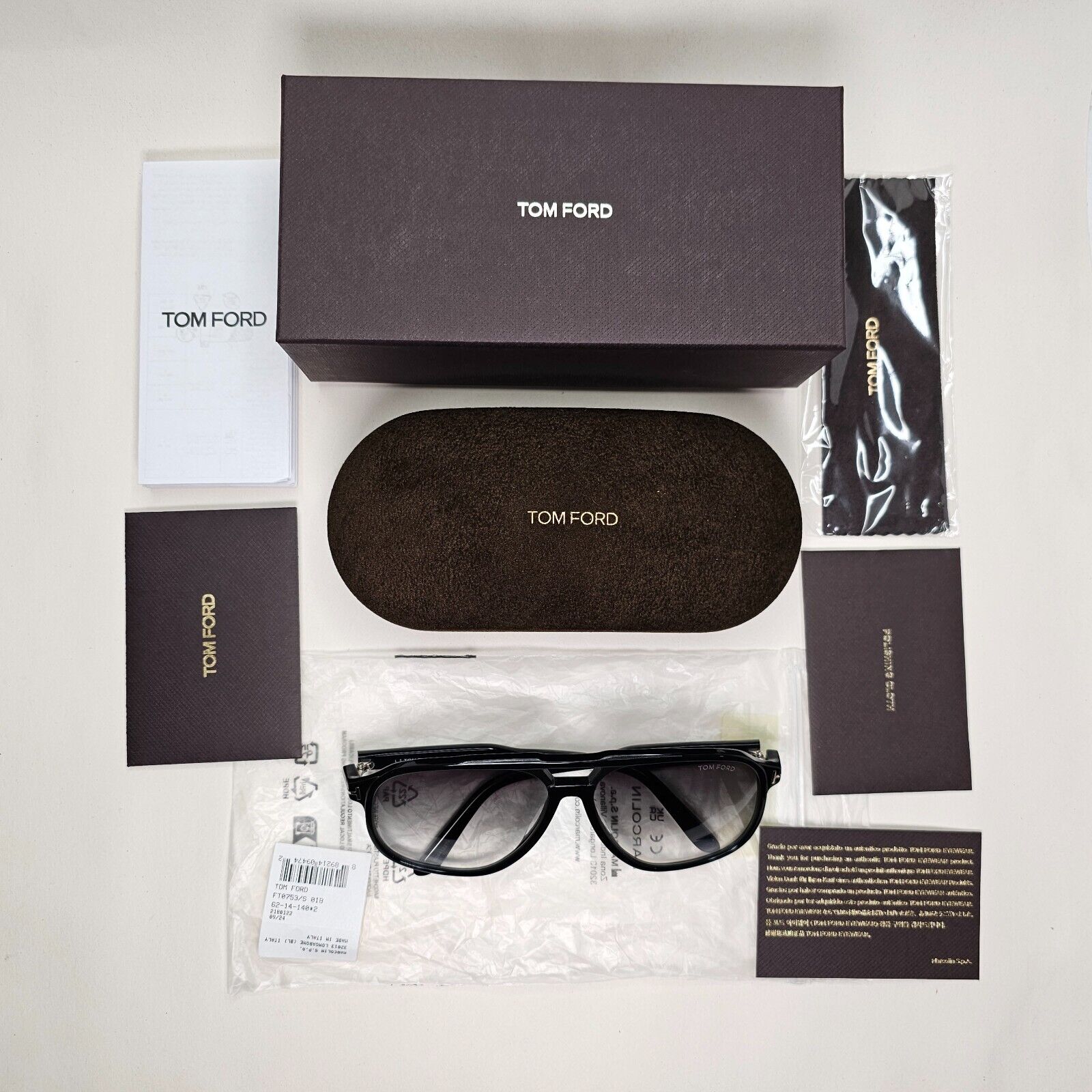 Tom Ford Sunglasses Raoul Black Glossy Pilot Gradient Grey TF 753 FT0753 01B