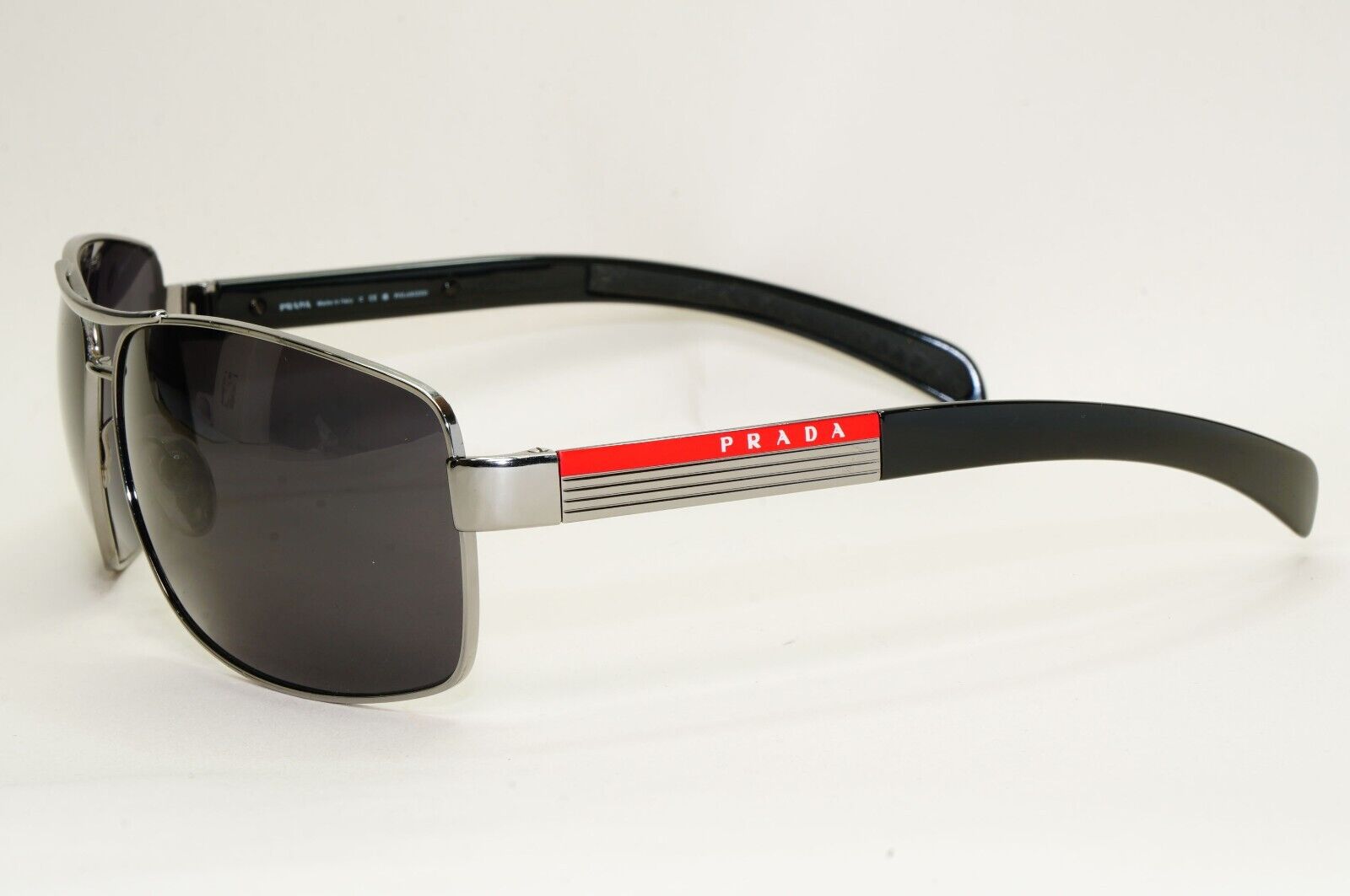 Prada Sunglasses Gunmetal Black Wrap Navigator PS54IS SPS 54I 5AV-5Z1 260724