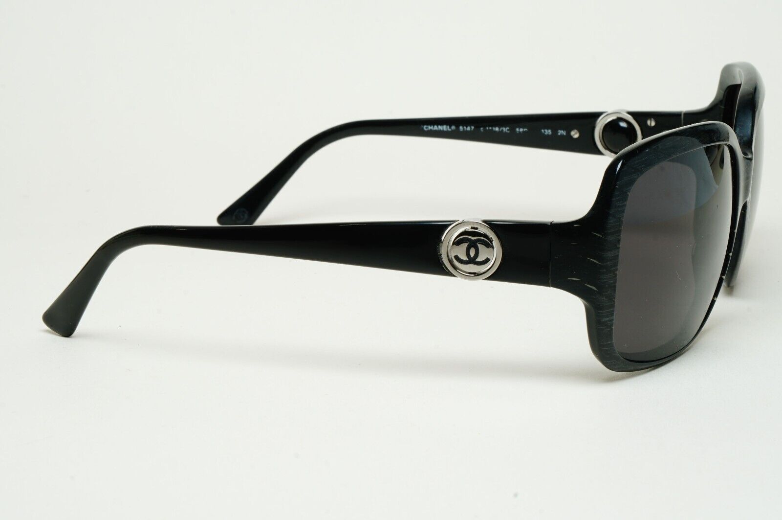 Chanel Sunglasses 2009 Vintage Black Spinning Logos 5147 c.1418/3C 250125