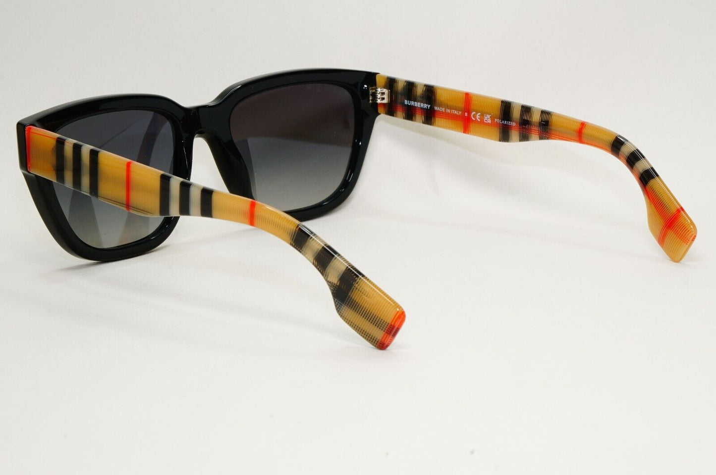 Burberry Sunglasses Polarised Plaid Black Brown Square Mammoth B 4277 3757/T3