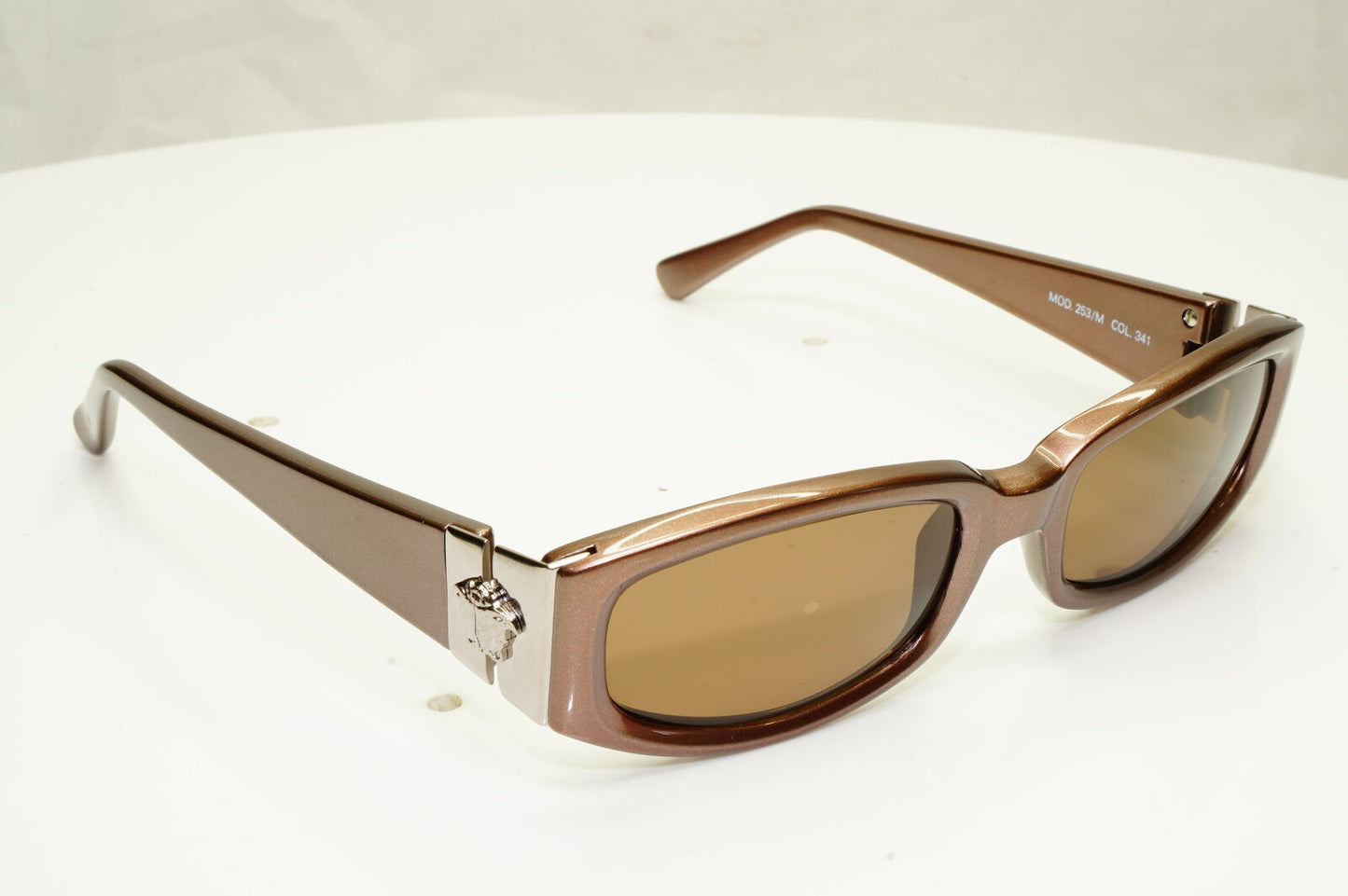 Gianni Versace 1996 Mens Vintage Brown Medusa Sunglasses MOD 253/M COL 341