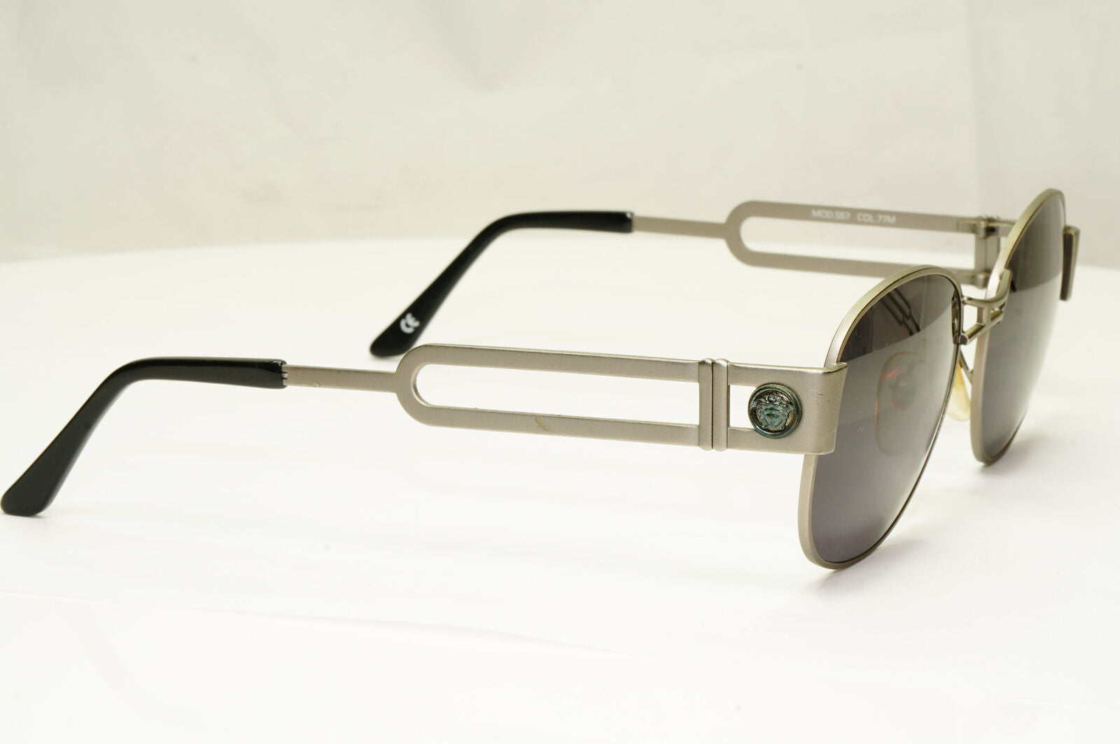 Gianni Versace 1996 Vintage Mens Silver Medusa Metal Sunglasses MOD S57 COL 77M