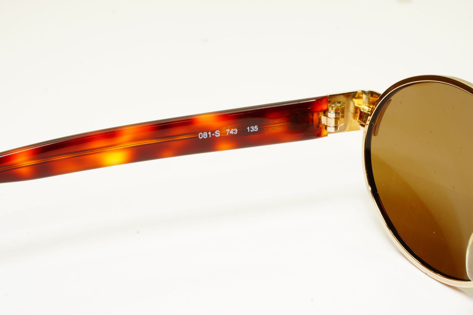 Emporio Armani 1997 Vintage Sunglasses Mens Womens Oval Gold Eagle 081-S 743