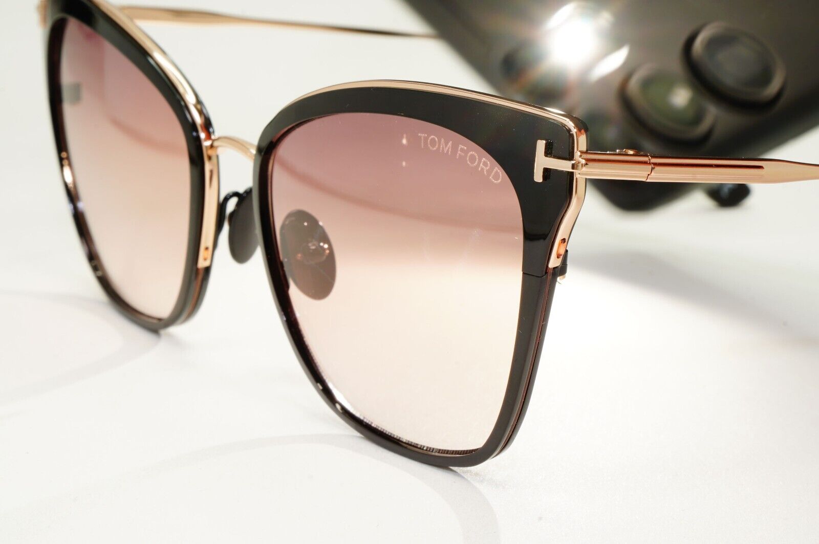 Tom Ford Sunglasses Faryn Titanium Black Gold Brown Gradient FT0843 TF 843 01F