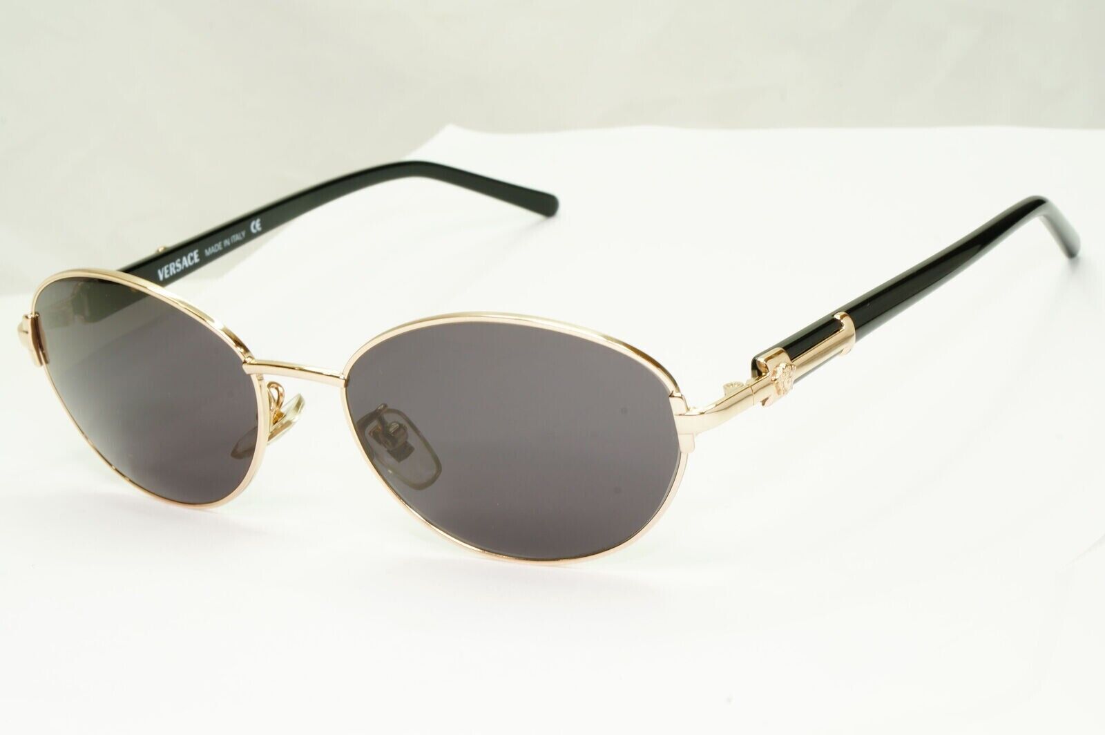 Gianni Versace 1995 Sunglasses Vintage Gold Black Metal Oval MOD M83 COL 030 B