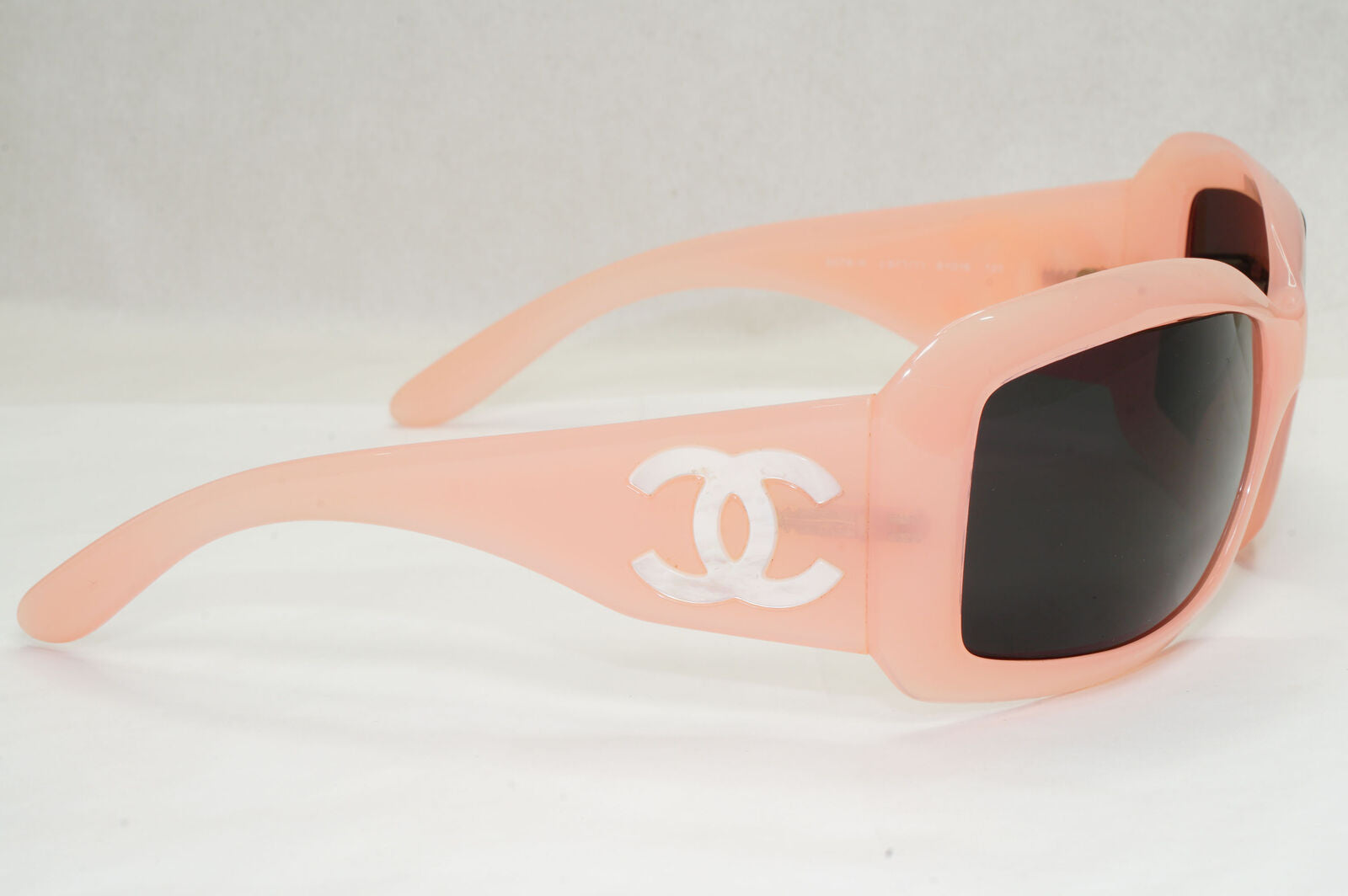 Chanel Sunglasses Mother of Pearl 2006 Vintage Pink Black 5076-H c.671/11 270124