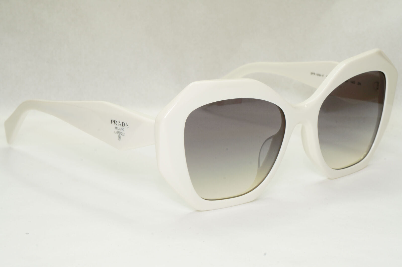 Prada Sunglasses White Symbole Triangle Square Grey PR16WFS SPR 16W-F 142-130
