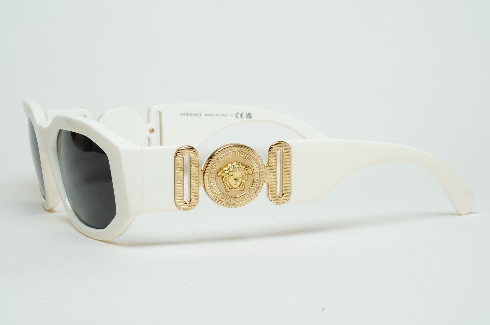 Versace Sunglasses White Black Gold Medusa Biggie MOD VE 4361 401/87 100125