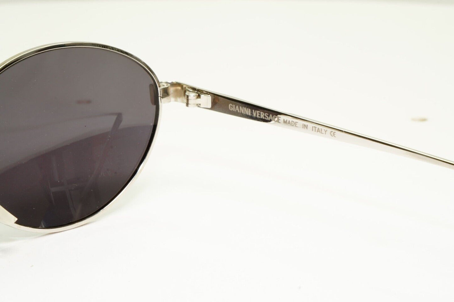 Gianni Versace 1995 Sunglasses Vintage Silver Black Metal Medusa MOD H32 COL 26M
