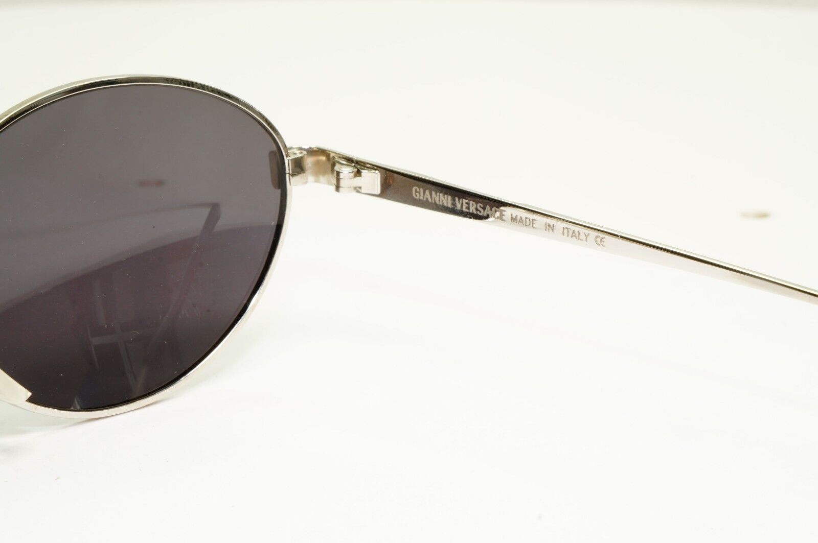 Gianni Versace 1995 Sunglasses Vintage Silver Black Metal Medusa MOD H32 COL 26M