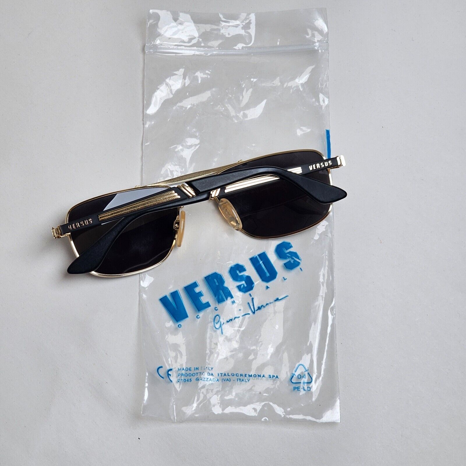Versus Sunglasses 1996 by Gianni Versace Vintage Navigator Gold MOD F04 COL 33M