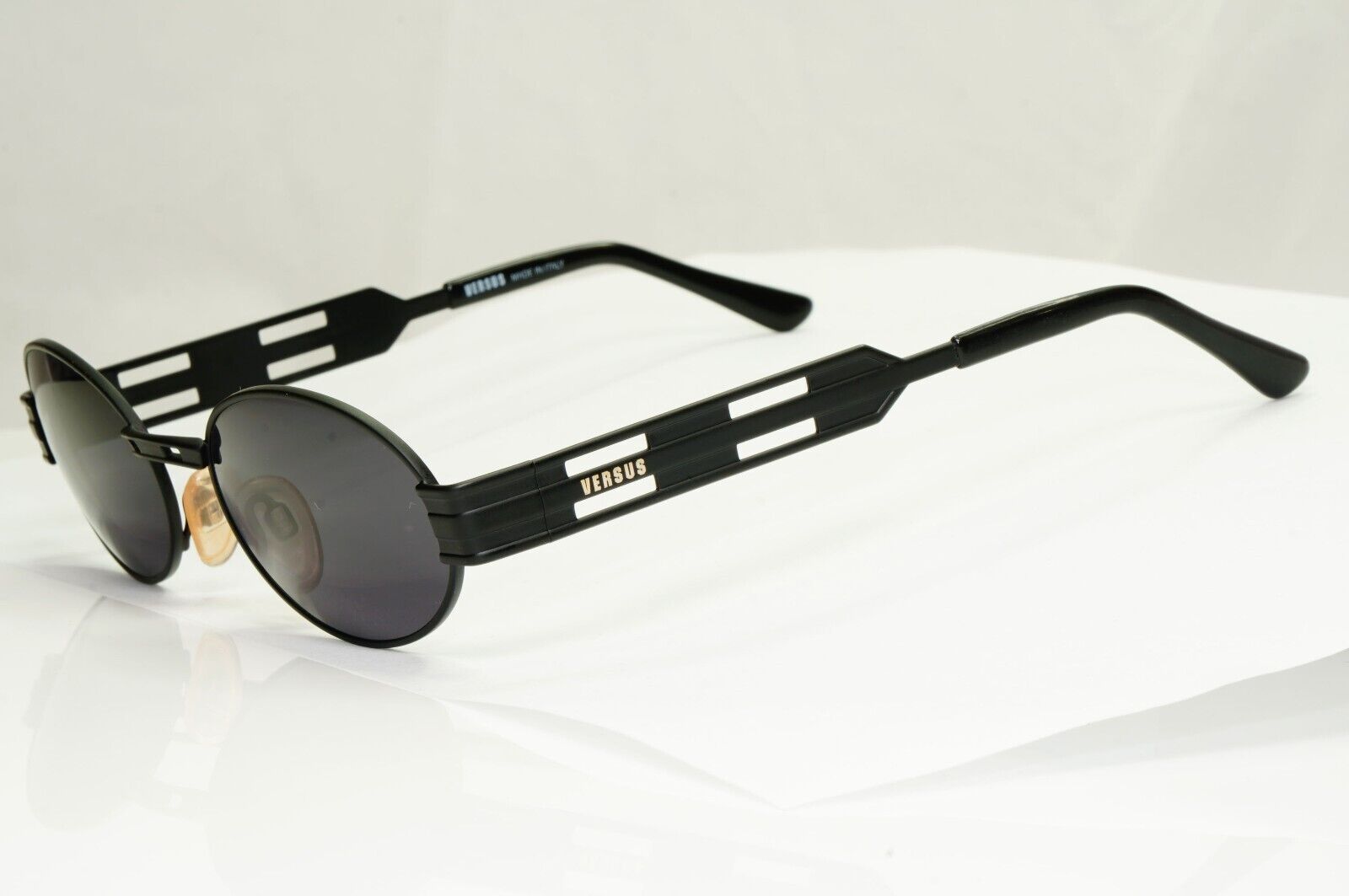 Versus 1996 by Gianni Versace Vintage Matte Black Sunglasses MOD R06 COL 09M