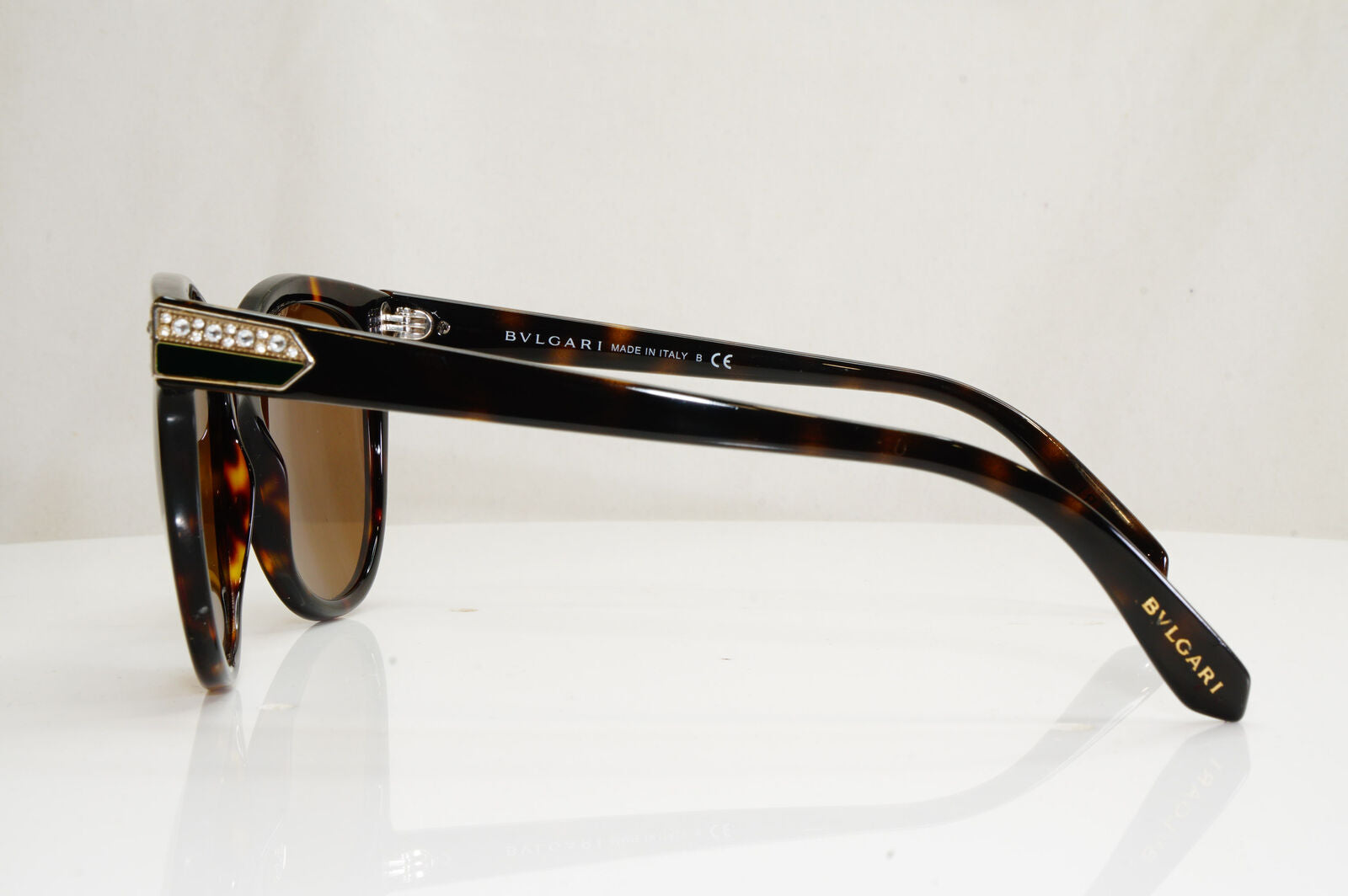 Authentic BVLGARI Womens Boxed Vintage Sunglasses CRYSTAL 8134 504/13 28297